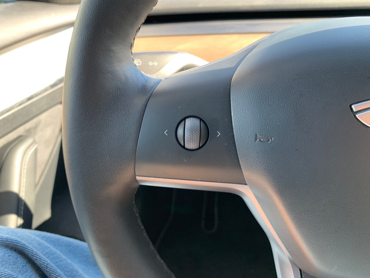 Tesla Model 3 283 ch | Caméra recul | Toit panoramique | GPS | Cuir | Sièges électriques chauffants