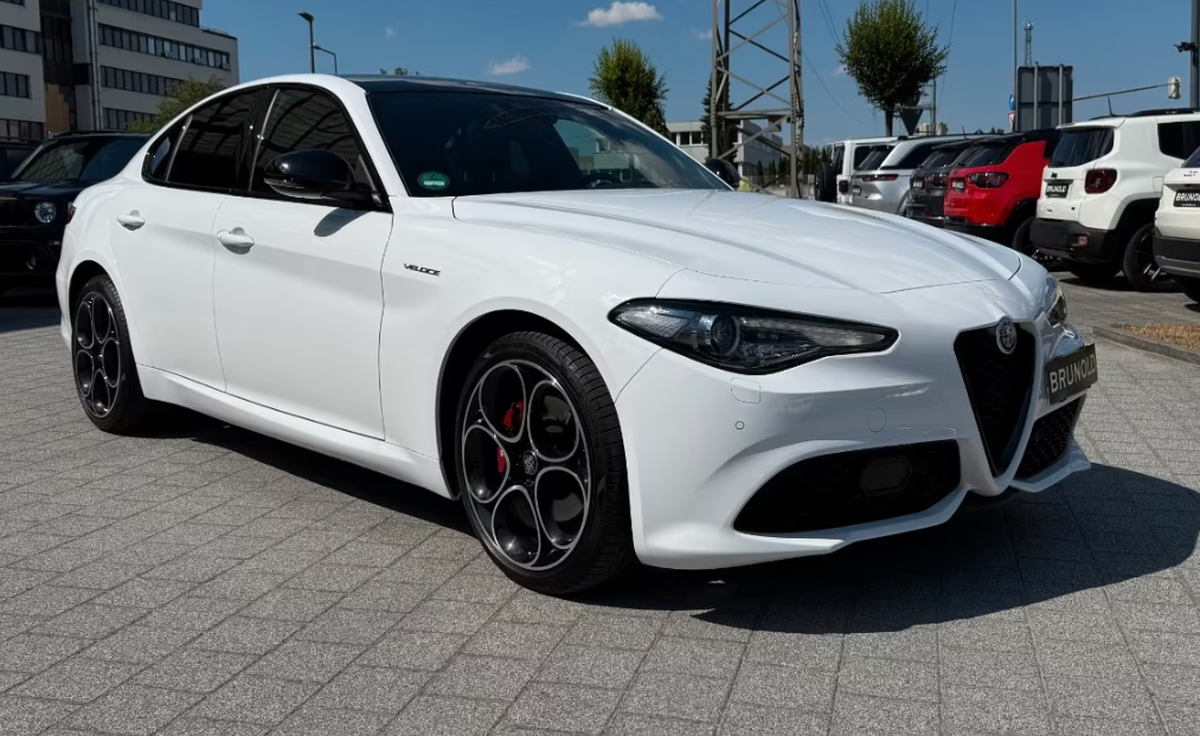 Alfa Romeo Giulia 2.0 TB 280ch Veloce Q4 AT8 Toit ouvrant Harman-Kardon