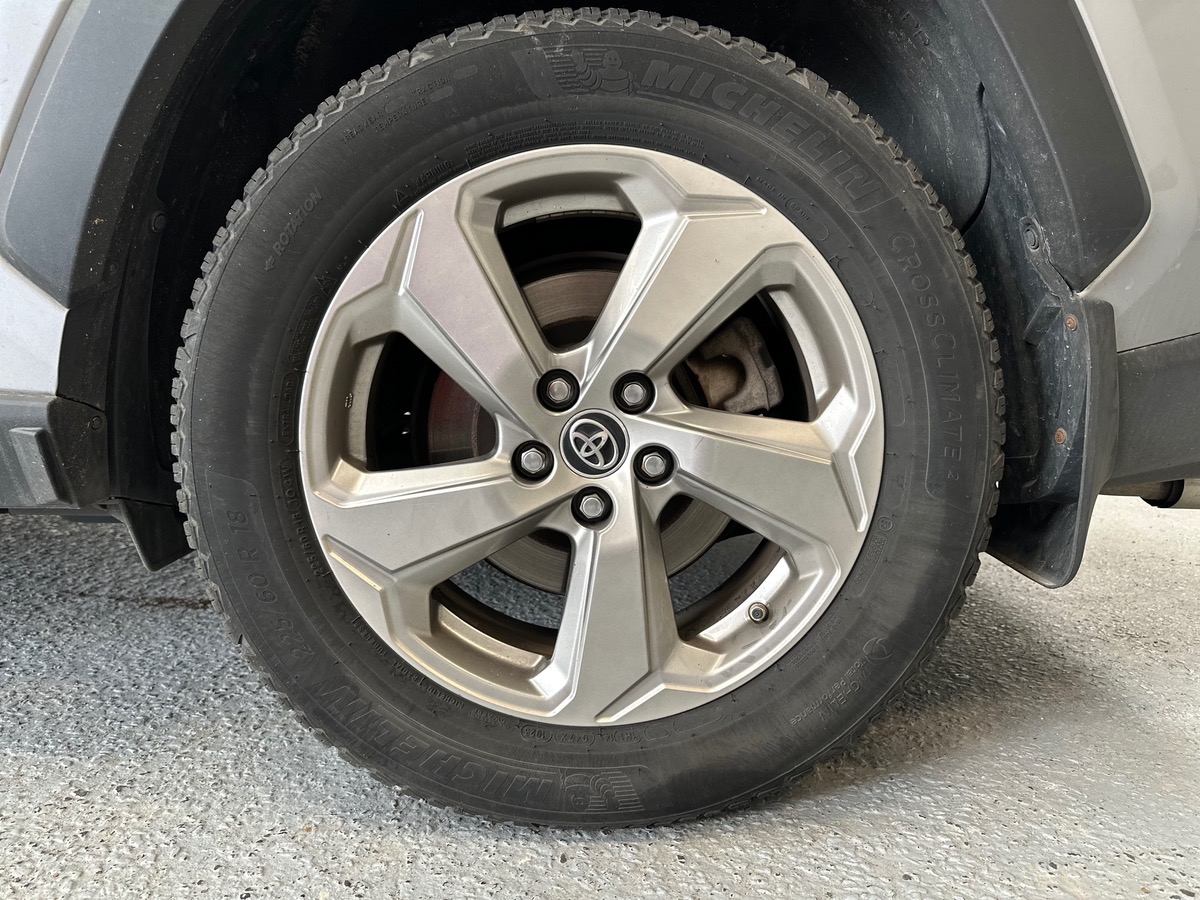 Toyota RAV4 2.5 218 HYBRIDE DYNAMIC 2WD PACK DEMO DESIGN / ATTELAGE AMOVIBLE / CARPLAY