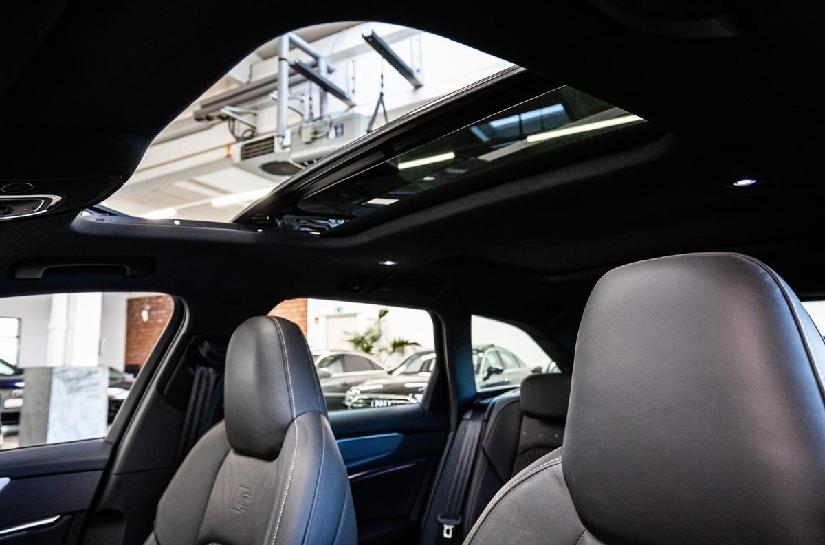 Audi S6 Avant V 3.0 TDI 344ch quattro tiptronic 8 toit ouvrant Bang&Olufsen