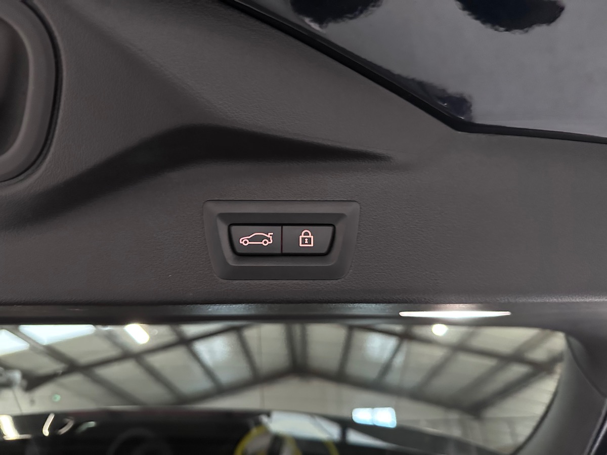 Bmw X5 (G05) XDRIVE 45E 394 HYBRIDE  M SPORT BVA8 4 roues directrices