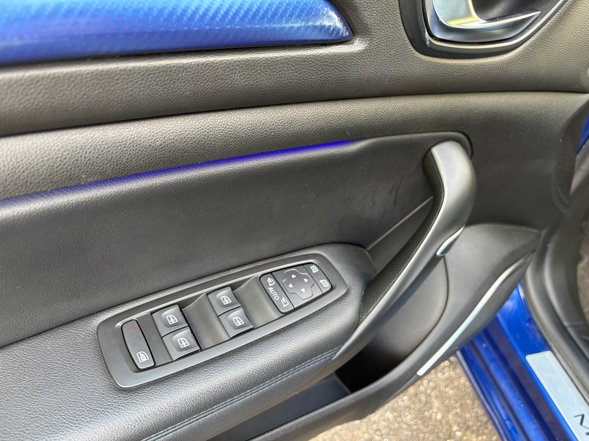 RENAULT Megane TCE 160CH GT-LINE