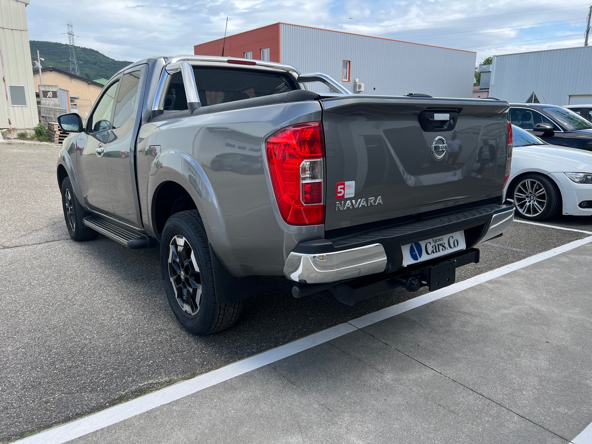 Nissan Navara 2.3L KING CAB 163ch,  SUIVI COMPLET, GARANTIE CONSTRUCTEUR