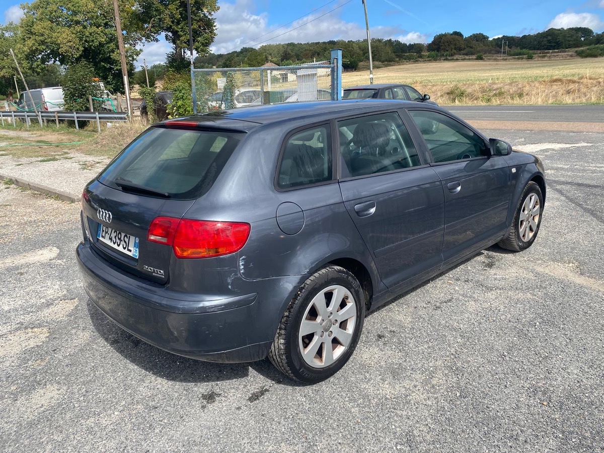 Audi A3 2.0 tdi 140cv sportback 222000km