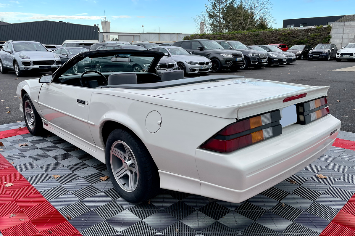 Chevrolet Camaro Cabriolet 1989 V8 5.0 195 CG FR m