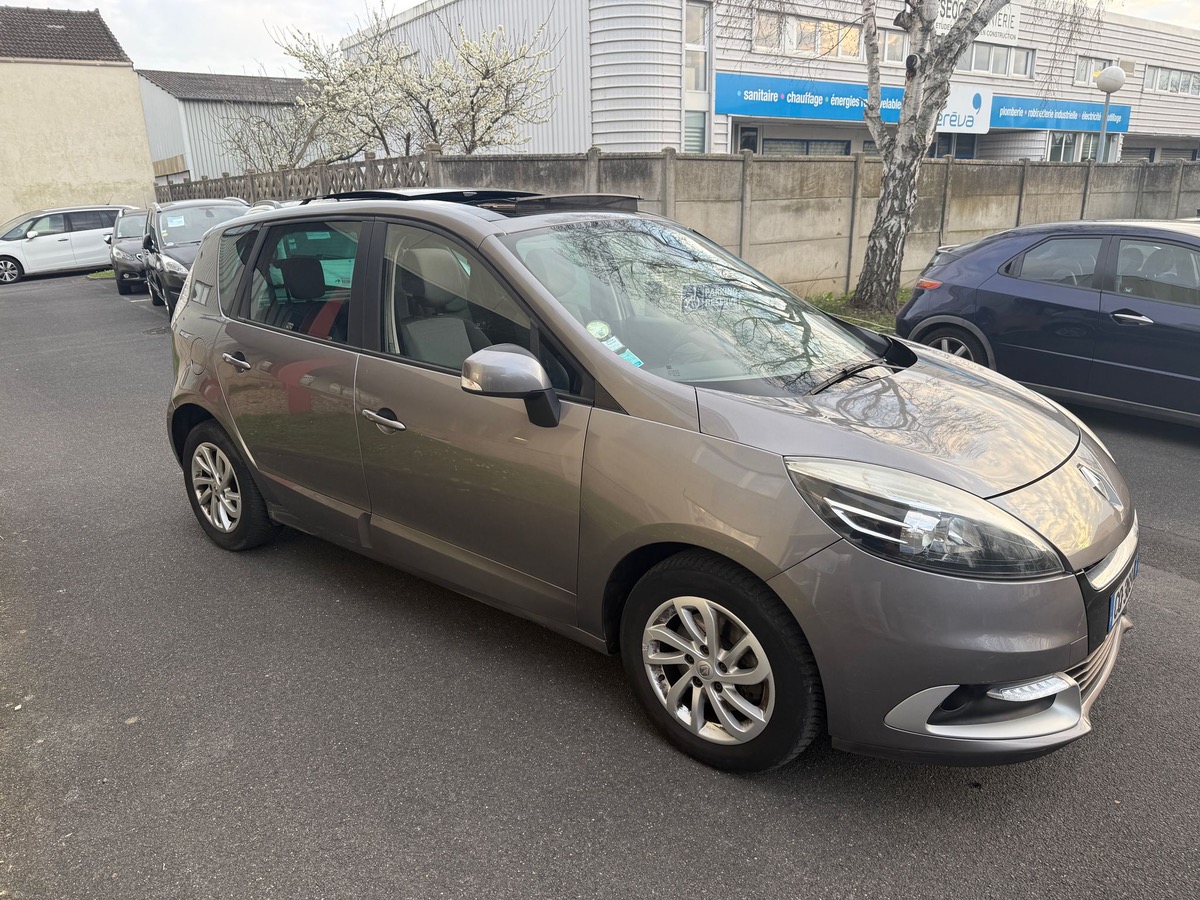 RENAULT Scenic 1.6 DCI 130 CV dynamiques en 4X