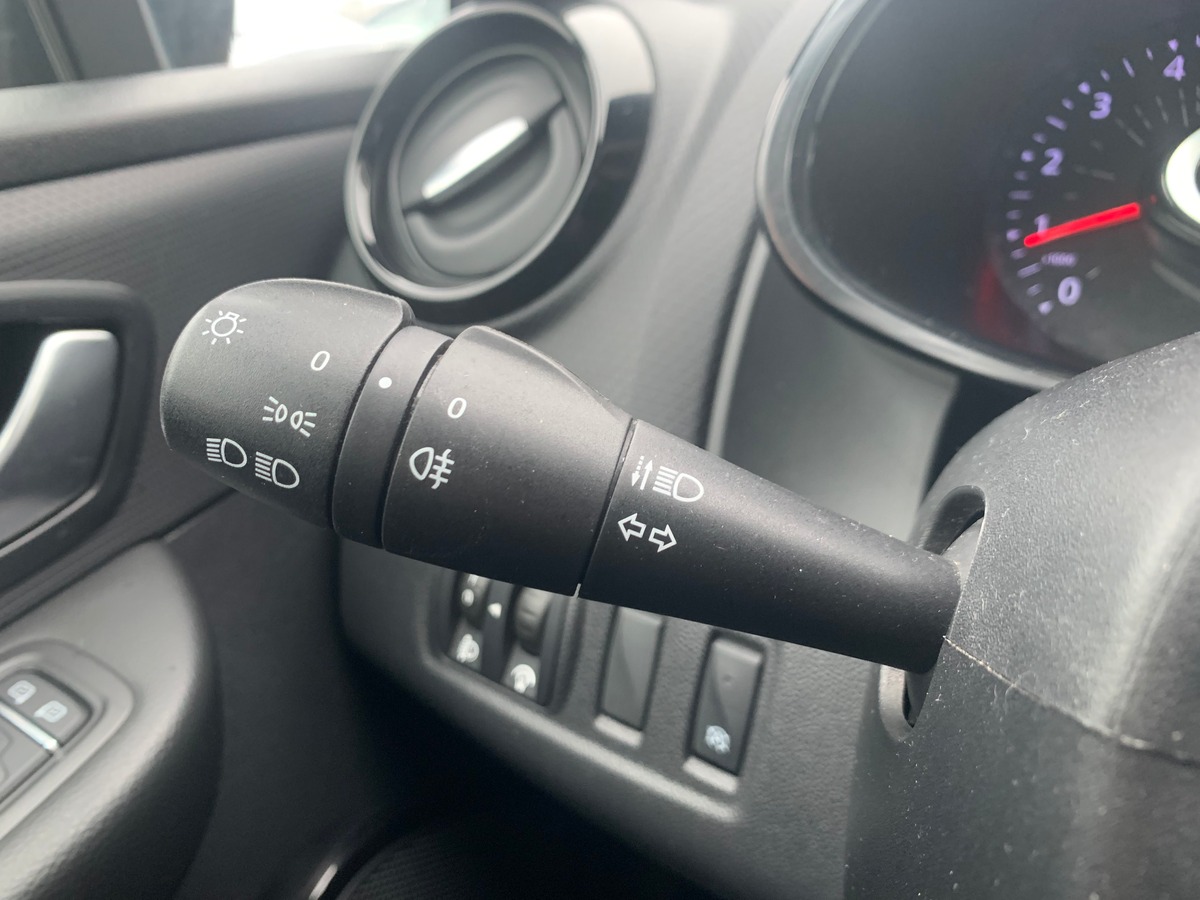 RENAULT Clio IV 90 ch | LIMITED | Phase 2 | GPS | Régulateur de vitesse