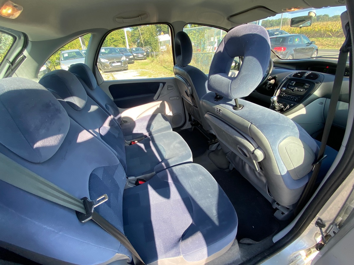 Citroën Xsara picasso 1.8i 115cv faibles km garantie 03 mois 115002km 