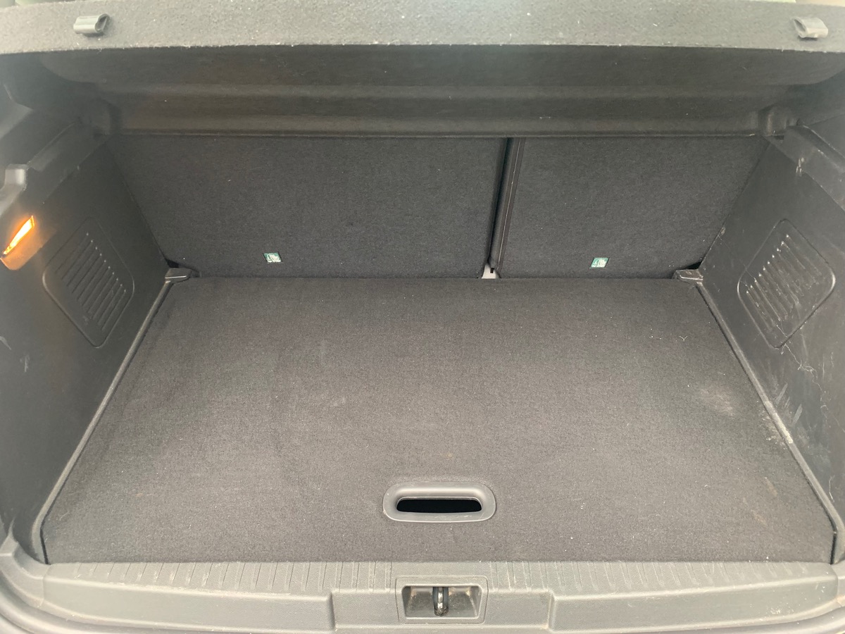 RENAULT Captur 90 ch | Intens | Pack City Plus | Roue secours galette | GPS | Système accès sans clé