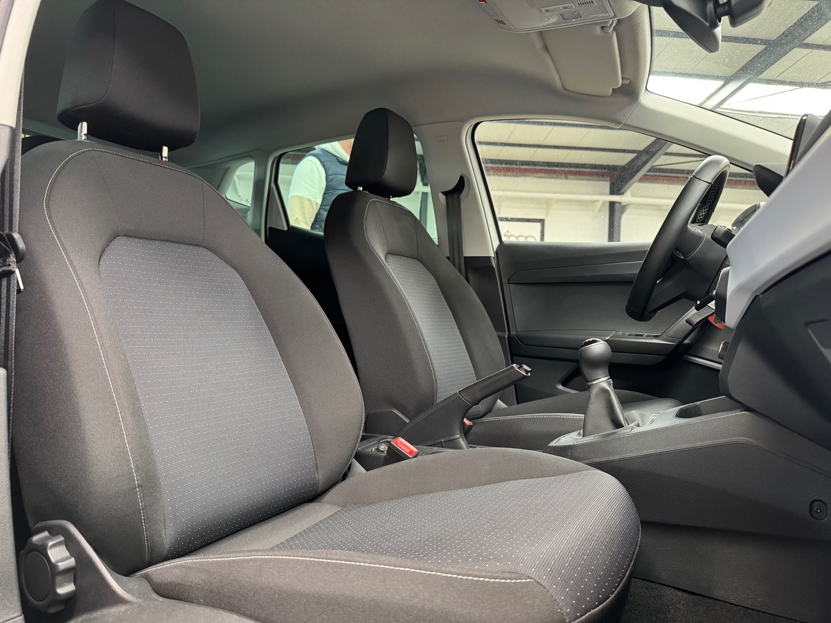 Seat Ibiza 1.0 ECOTSI 95CV URBAN 1ERE MAIN/CARPLAY F