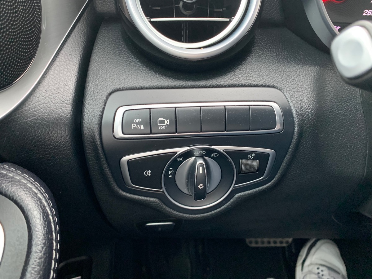 Mercedes-Benz GLC Coupé 204 ch | 250 | Sportline | 4 MATIC | Pack Aide au Parking Active avec caméra