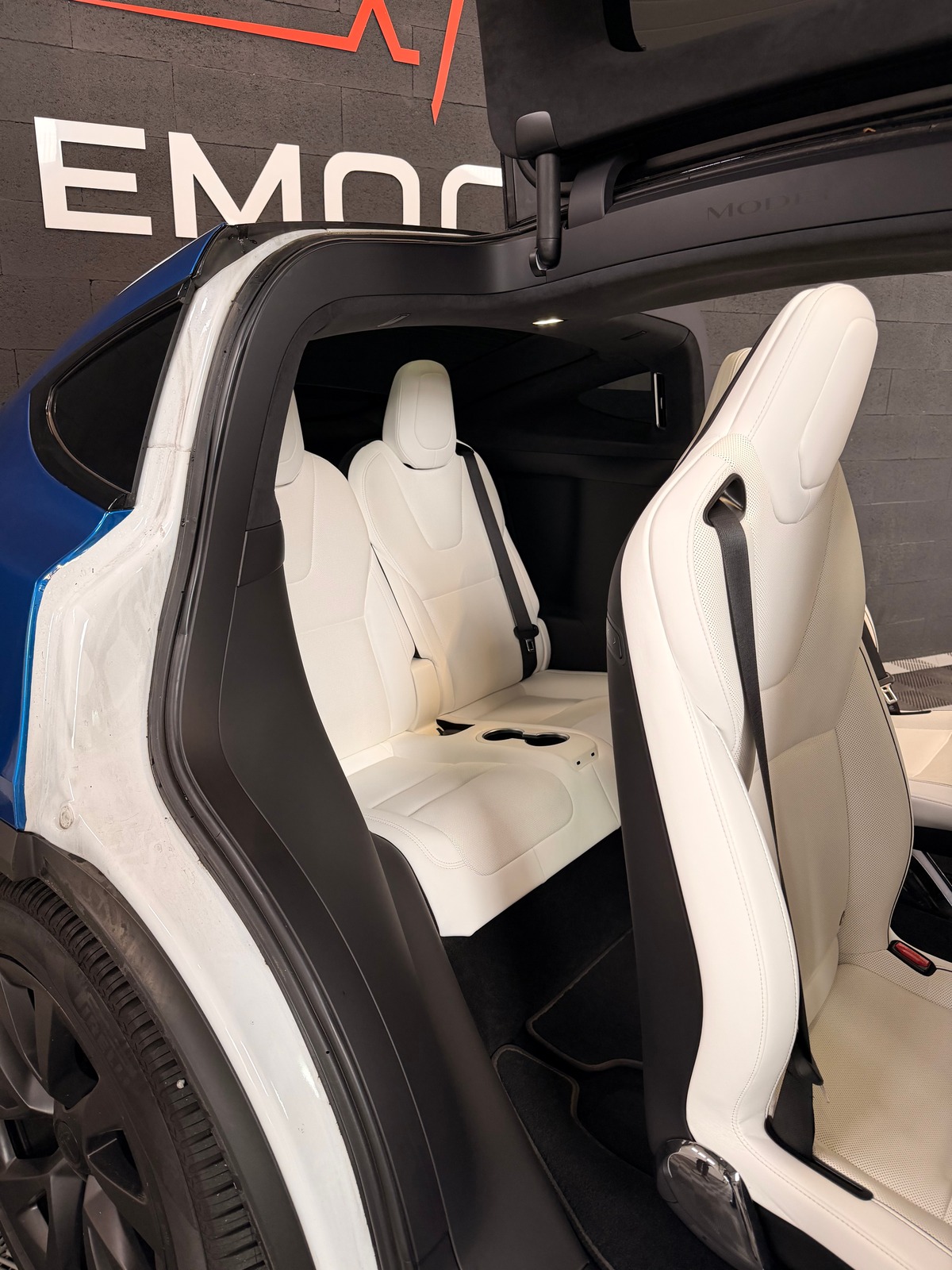 Tesla Model X PLAID 1020 CH
