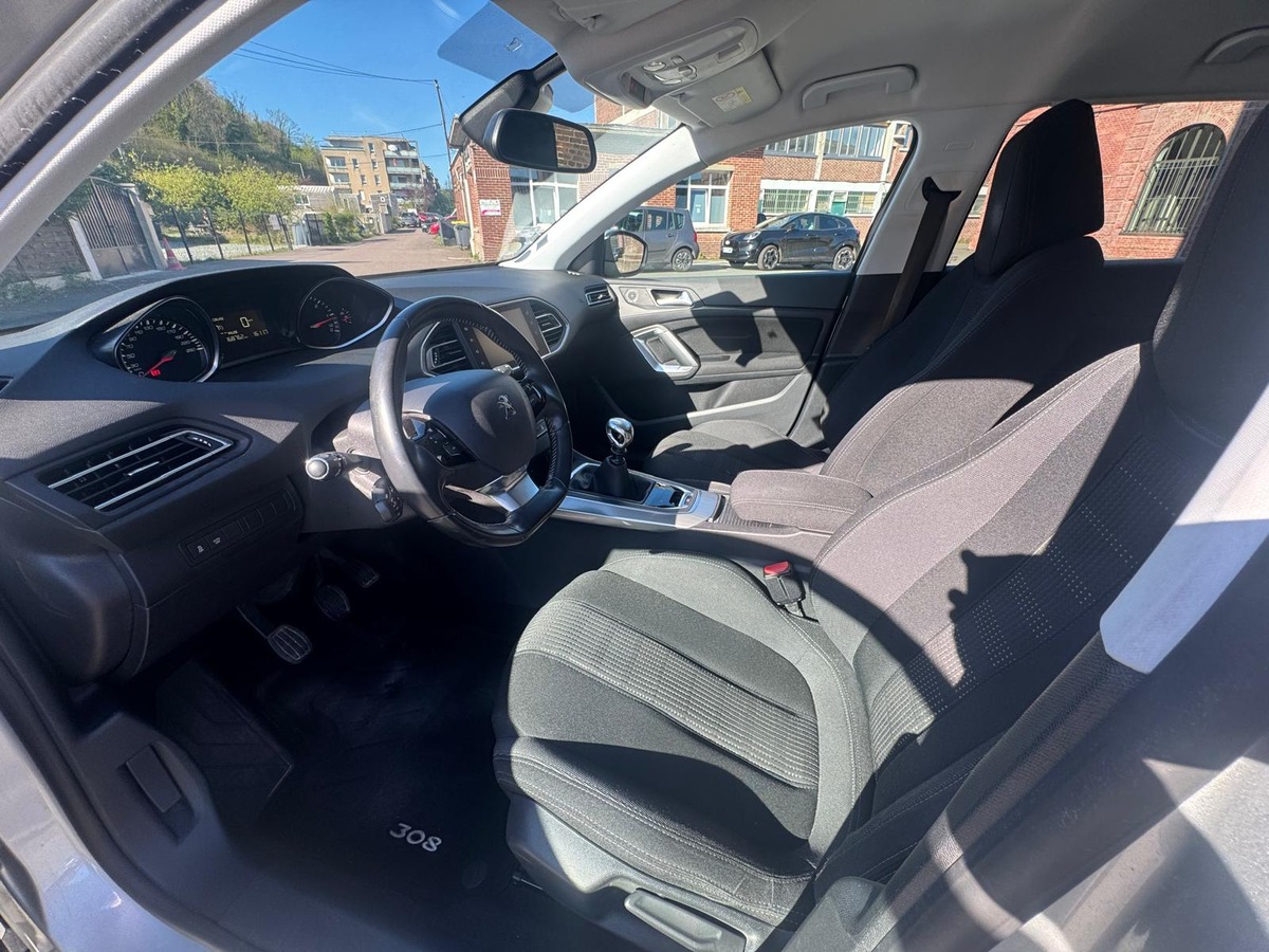 Peugeot 308 1.6 Blue-Hdi 120cv Allure - Garantie - première Main