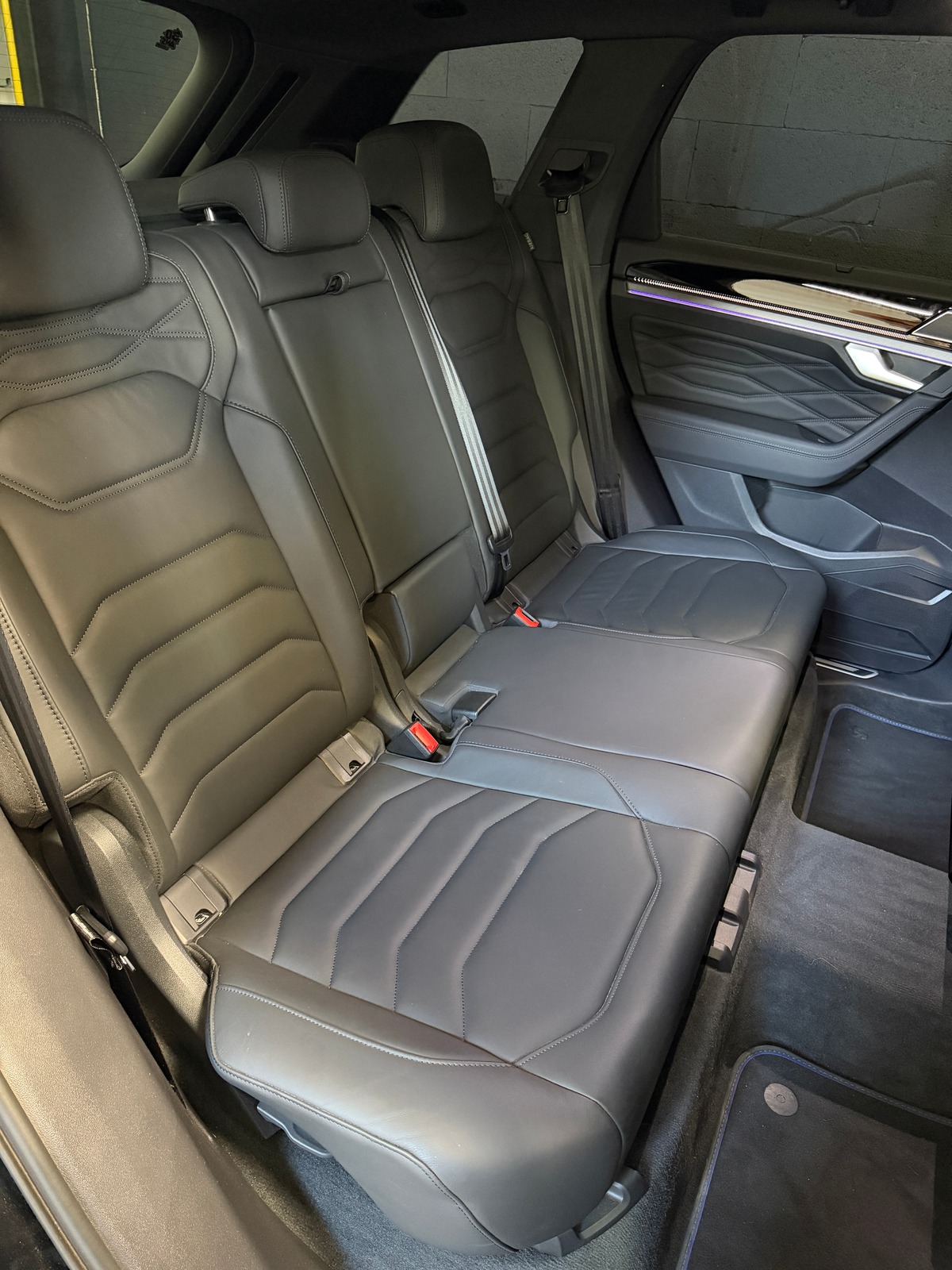 Volkswagen Touareg R eHybrid 462 ch 4Motion 1ère Main