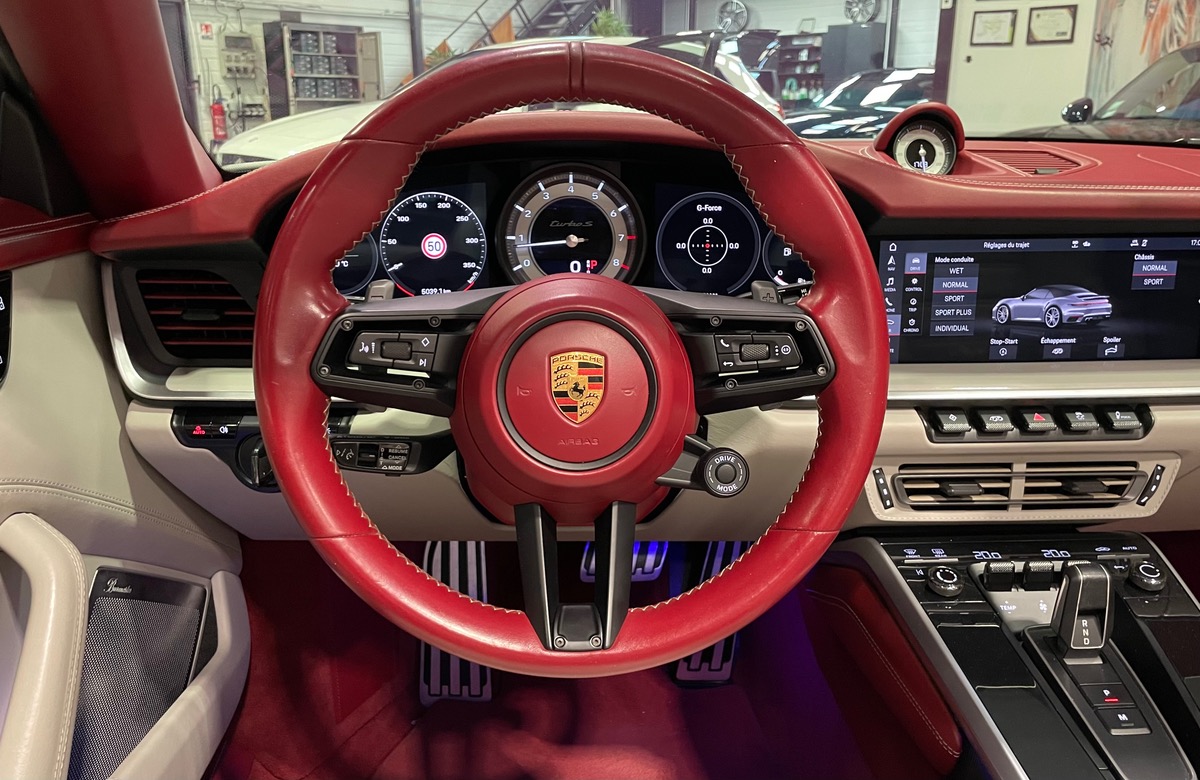 Porsche 911 TYPE 992 TURBO S CABRIOLET 3.7L 650CV PDK8 - EXCLUSIVE MANUFAKTUR
