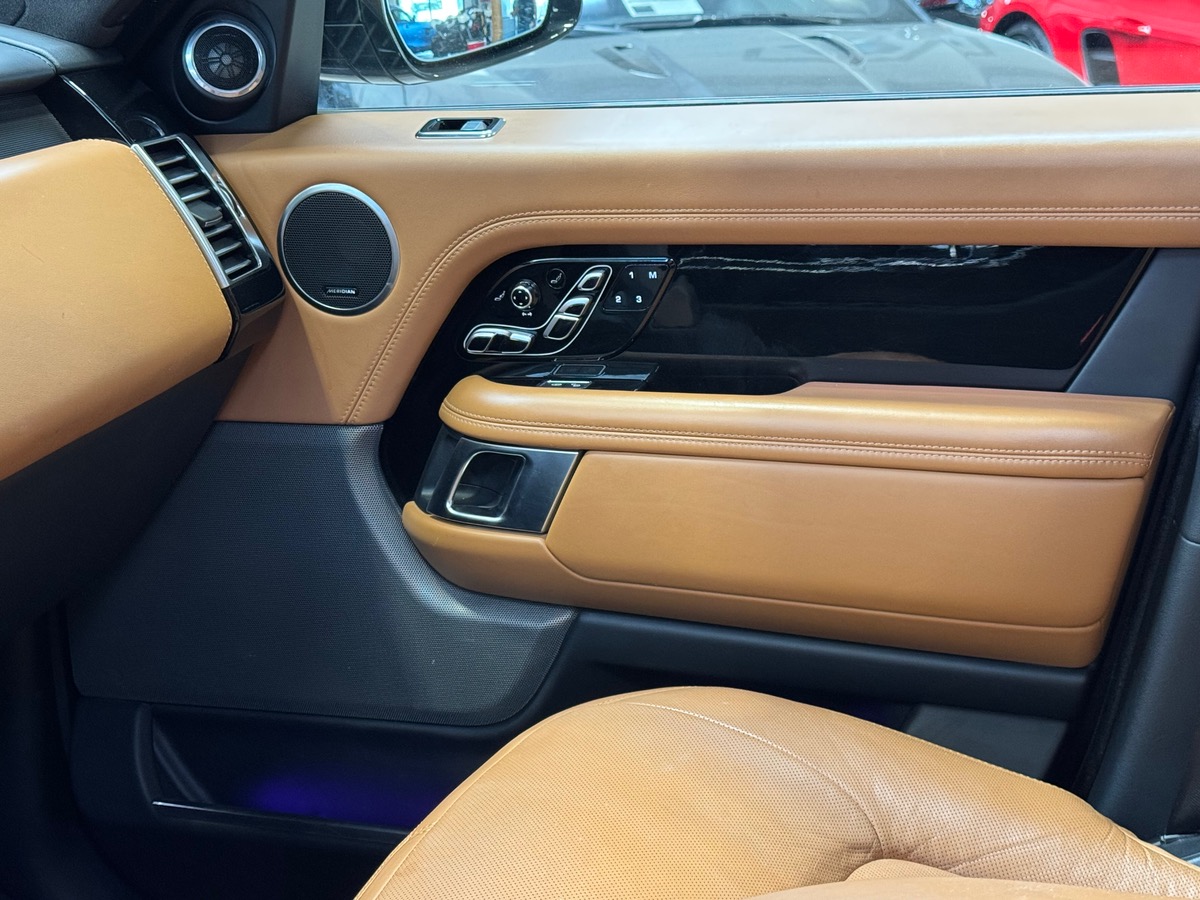 Land-Rover Range Rover P400E AUTOBIOGRAPHY 404CV HYBRID TO/ MERIDIAN / CAM 360° AB