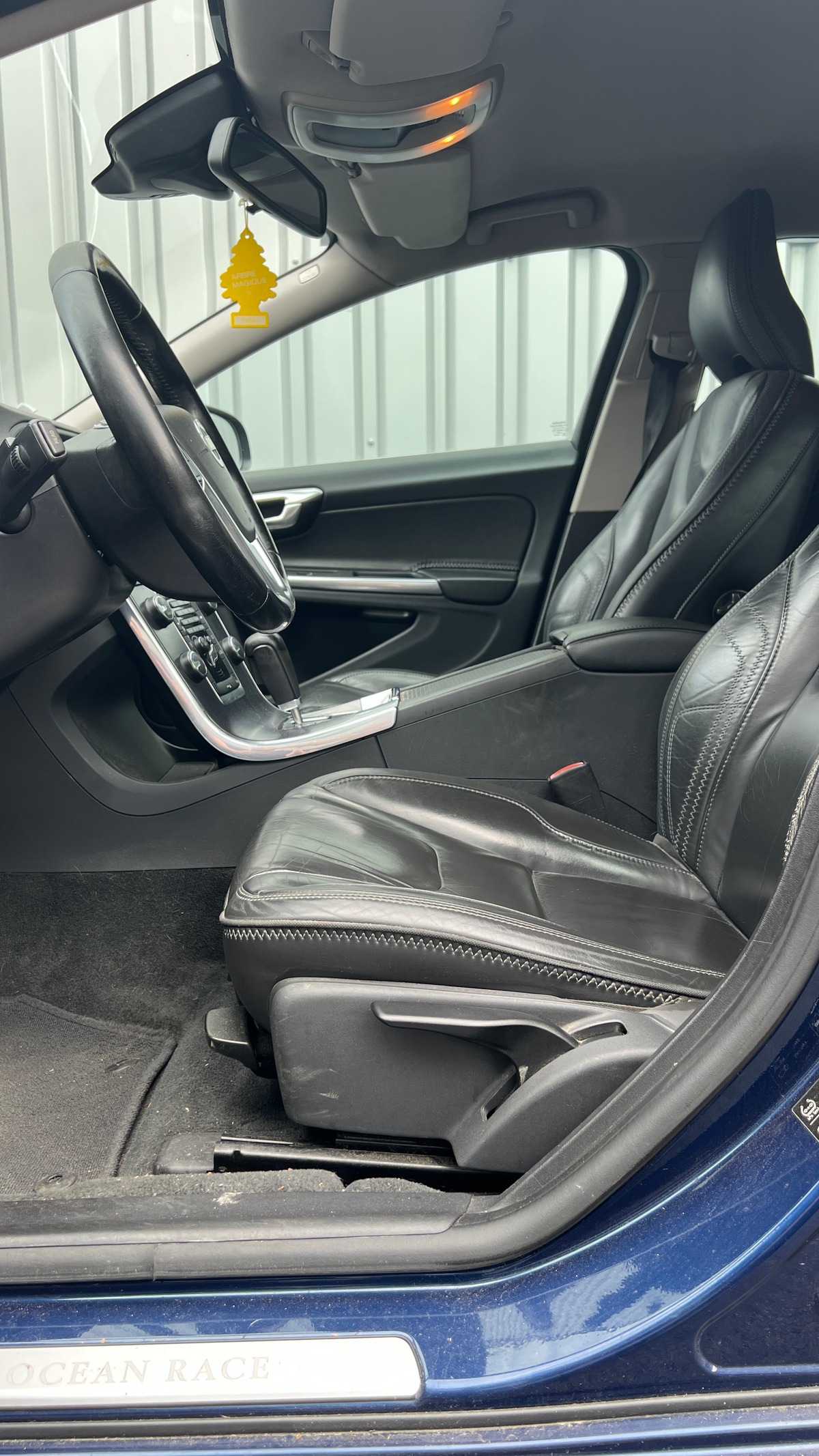 Volvo V60 d3 163ch Start&Stop Océan Race Edition Geartronic - 5 cylindres