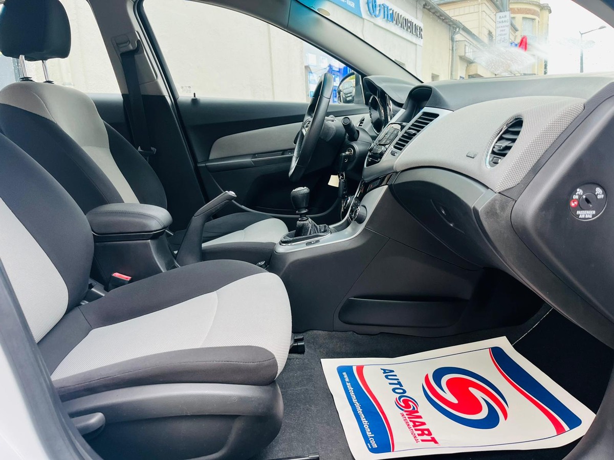 Chevrolet Cruze LT - 1.8 16V 140cv BV5 -  Crit' 1 / 3ème Main - Reprise Possible - 4xCB