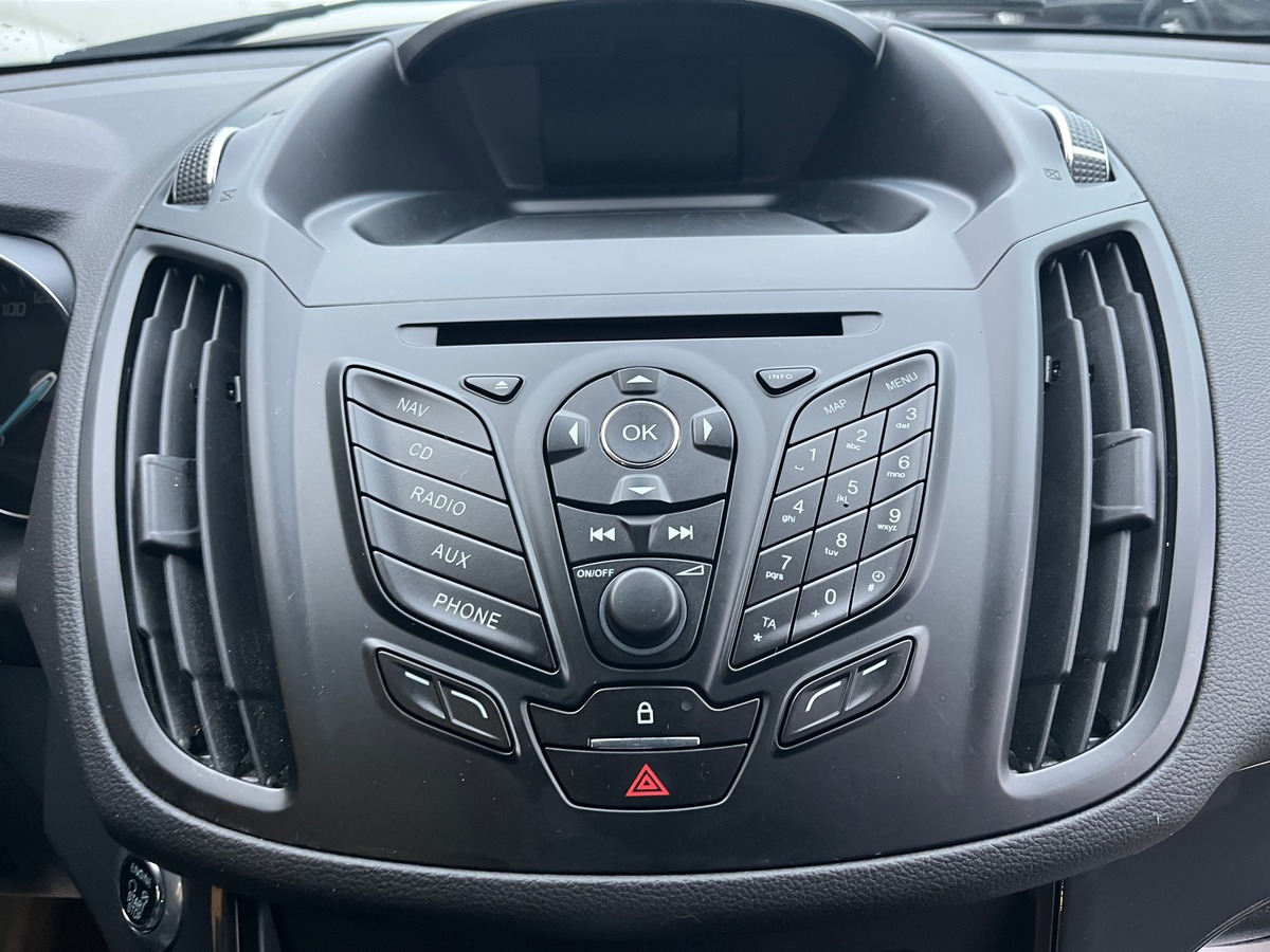 Ford Kuga II 2.0 TDCi 4x4 Powershift 150 ch TITANIUM boite automatique