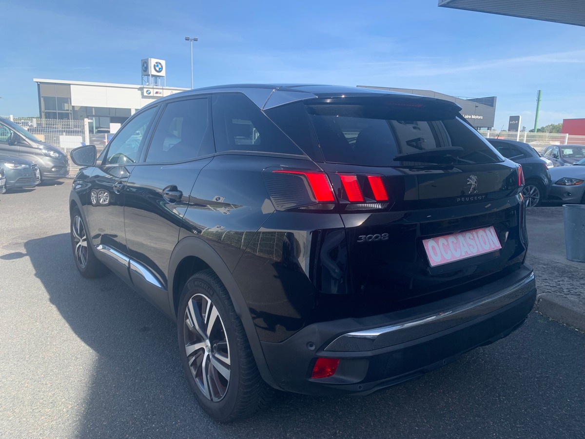 Peugeot 3008 130 chevaux | Allure | Caméra de recul | Régulateur de vitesse | Capteur d'angle mort