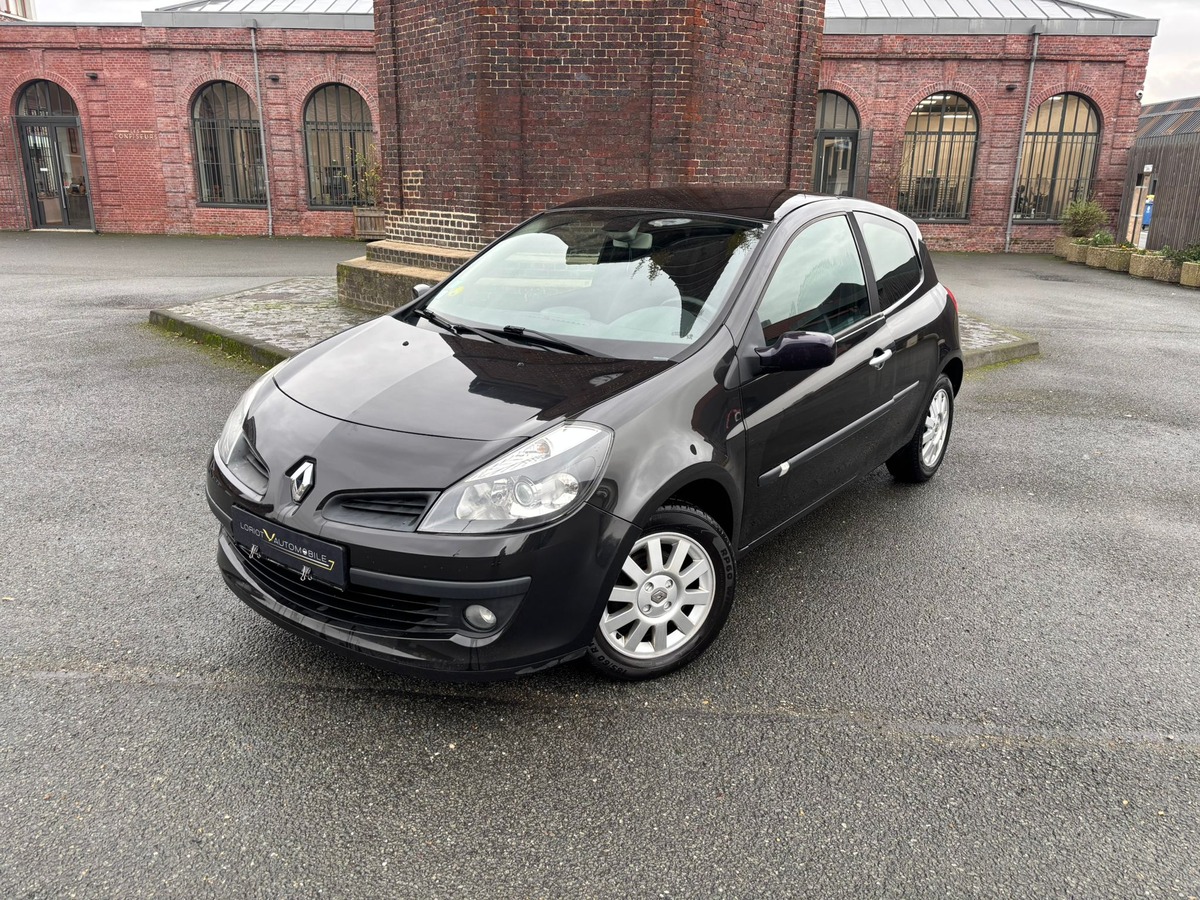 RENAULT Clio III 1.6 Dynamique - VENTE A MARCHAND