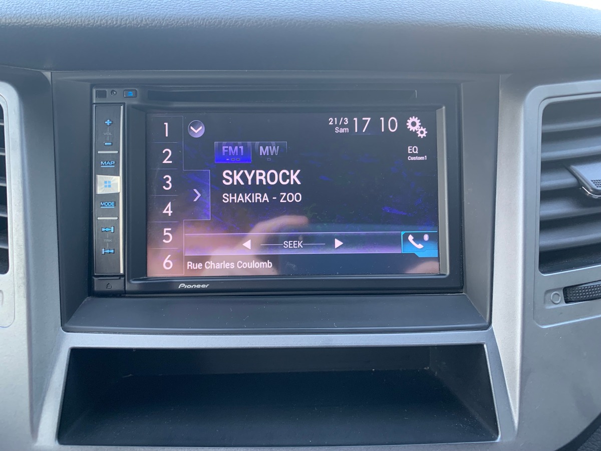 Hyundai Tucson 115 | Intuitive | 1.7 CRDI | 2WD | Régulateur vitesse | GPS | Attelage | Caméra recul