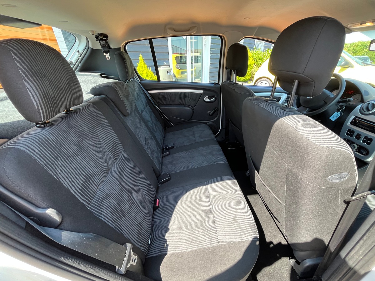 Dacia Sandero 1.4 MPI 75 CH ESSENCE GPL LAUREATE