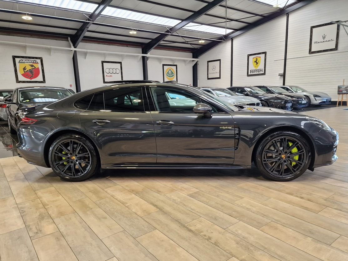 Porsche Panamera 2.9 L 462 cv FULL OPTIONS 