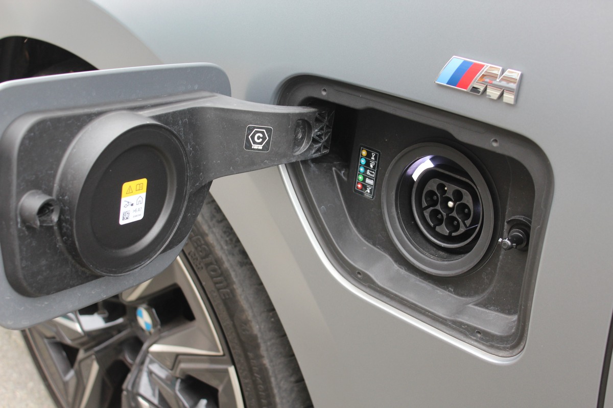 Bmw Série 7 (G70) 750E XDRIVE 490 M SPORT BVA8 FULL Options