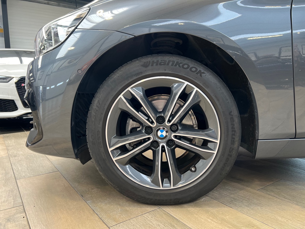 Bmw Série 2 ActiveTourer (F45) 216i 109 ch Finition SPORT