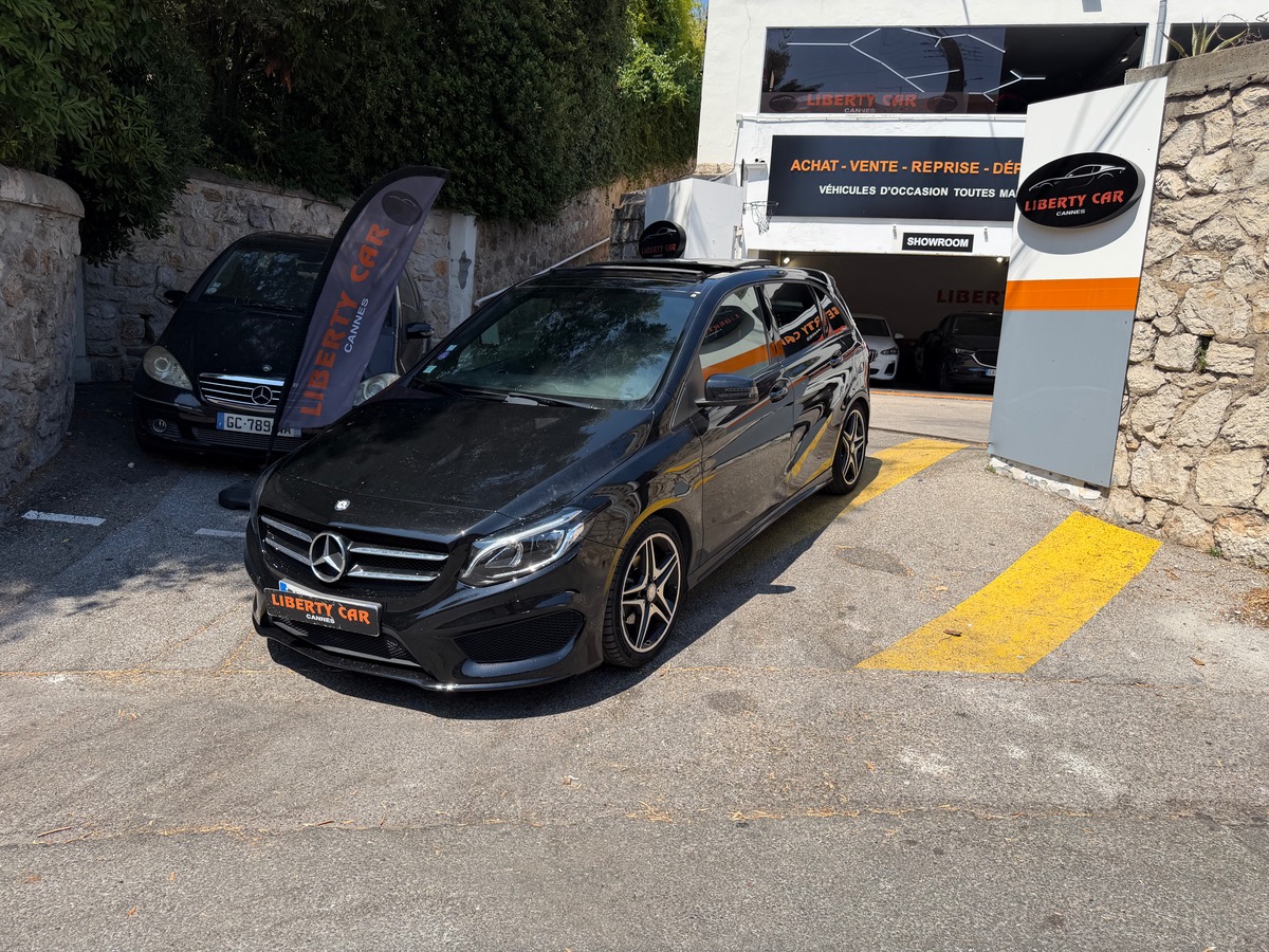 Mercedes Benz CLASSE B 200 1.6 i 156 CV / Pack AMG Fascination / Phase 2 /Toit Ouvrant / 1 er Main