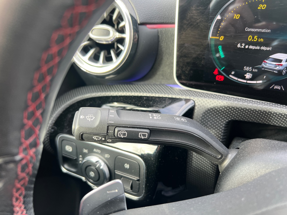 Mercedes-Benz Classe A 200d AMG LINE 150cv, SUIVI COMPLET, TOIT OUVRANT, CARPLAY, LED, MULTIBEAM