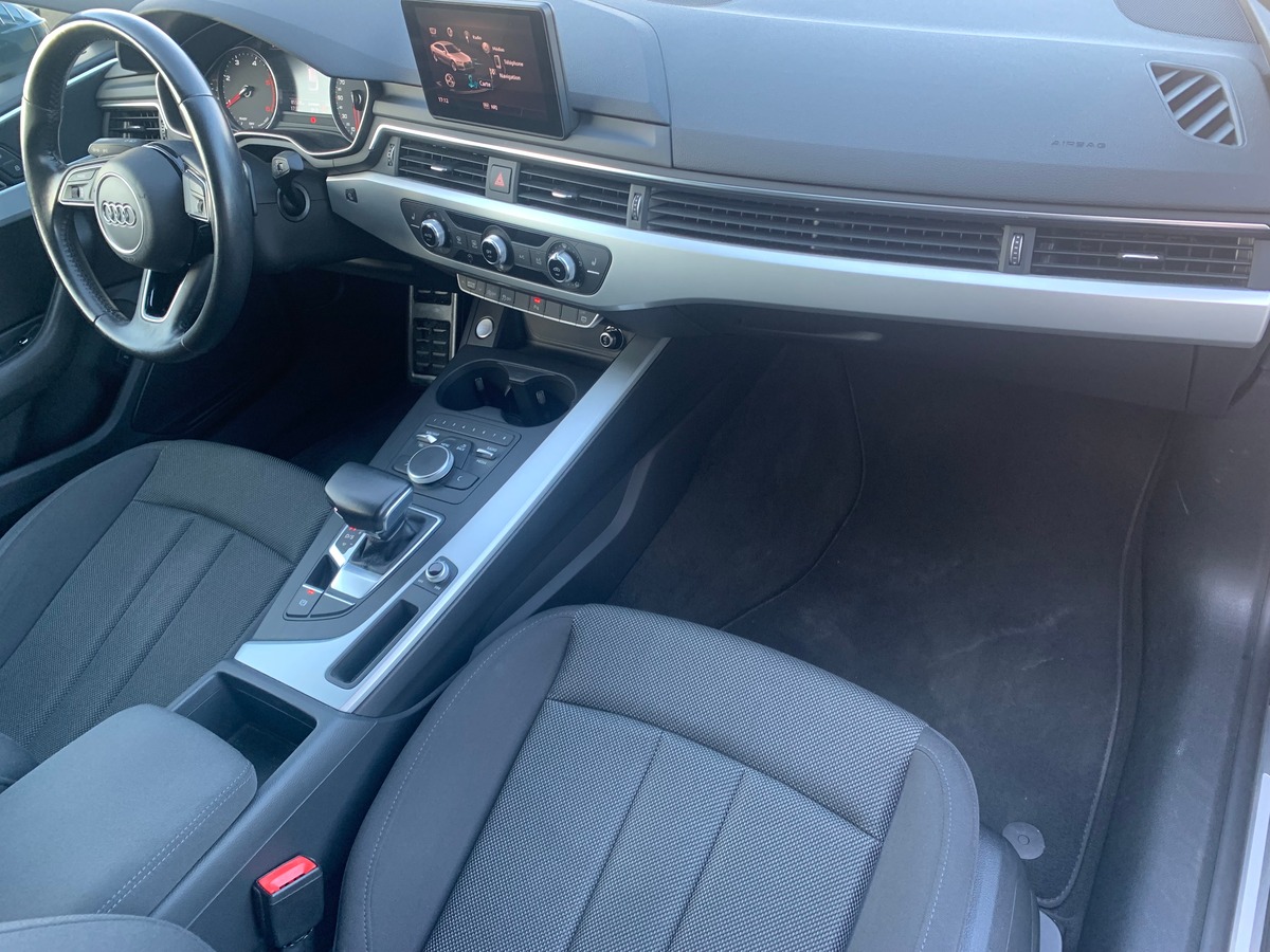 Audi A5 Sportback 190 ch | 2.0 40 | Business line | Régulateur vitesse | Radars avant arriére | GPS