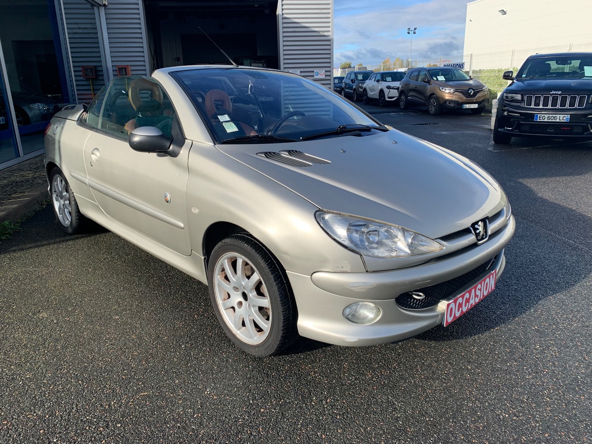 Peugeot 206 CC 136 ch | Rolland Garros | Sellerie cuir | Climatisation automatique | Jantes Alu