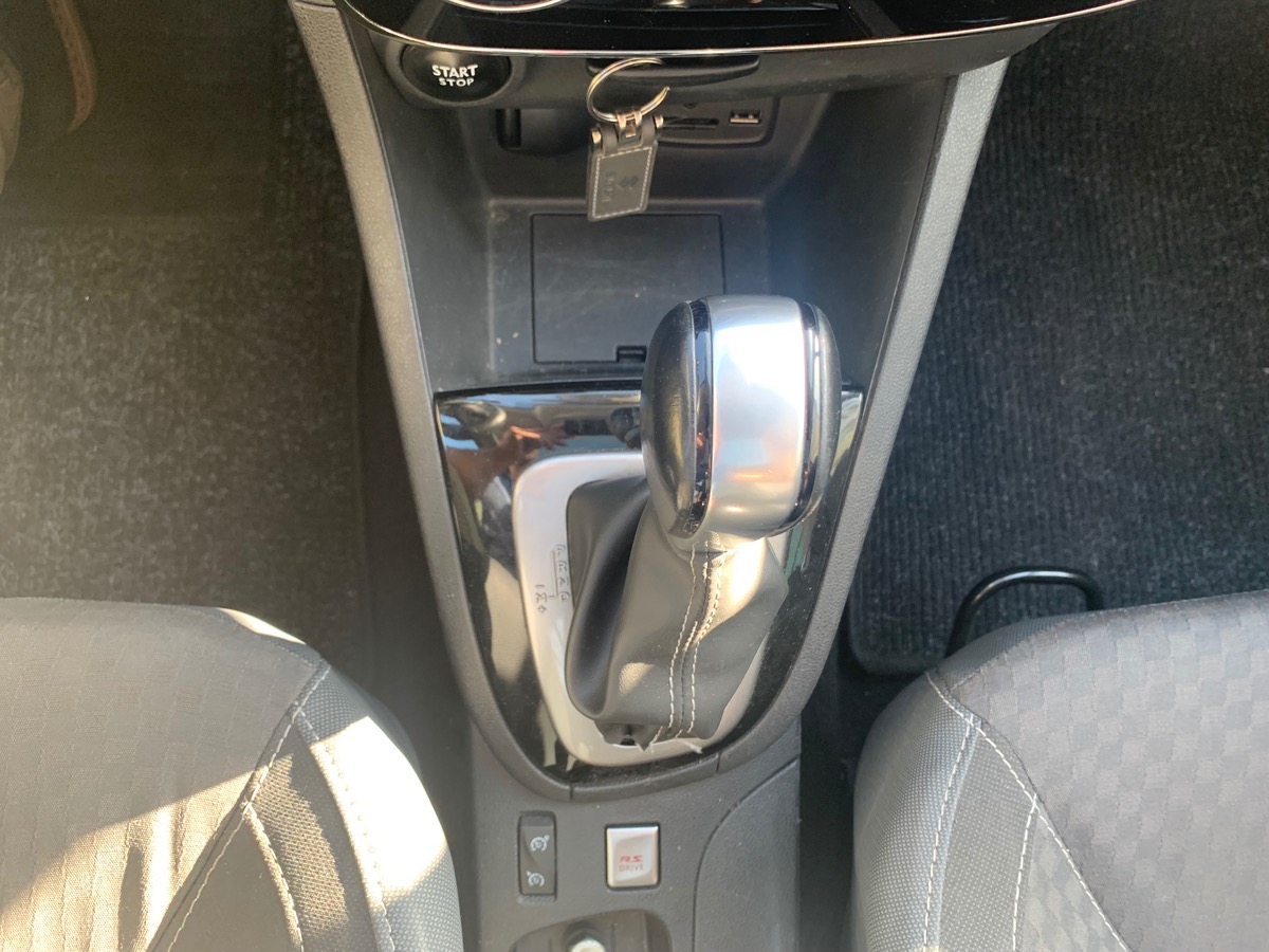 RENAULT Clio IV 120 ch | GT | Dernière vidange à 124924 kms | GPS Cartographique |Toit en verre fixe