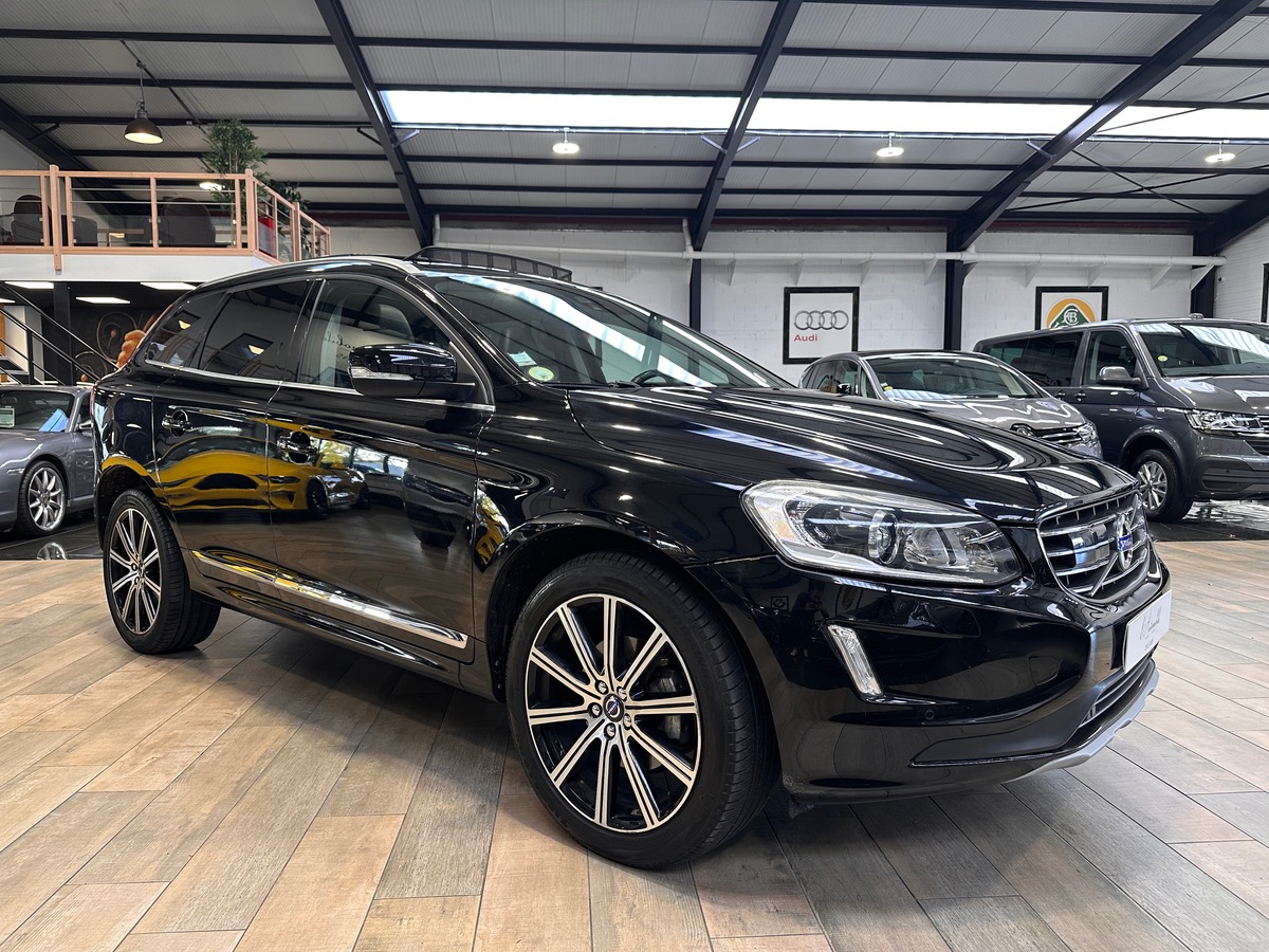 Volvo XC60 D4 2.0L 190 cv XENIUM Geartronic - Toit ouvrant / Hifi HK / Caméra