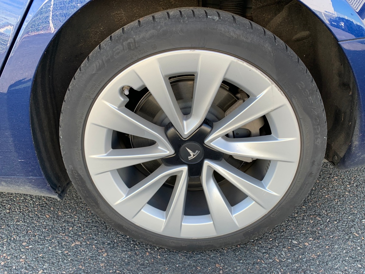 Tesla Model 3 283 ch | Caméra recul | Toit panoramique | GPS | Cuir | Sièges électriques chauffants