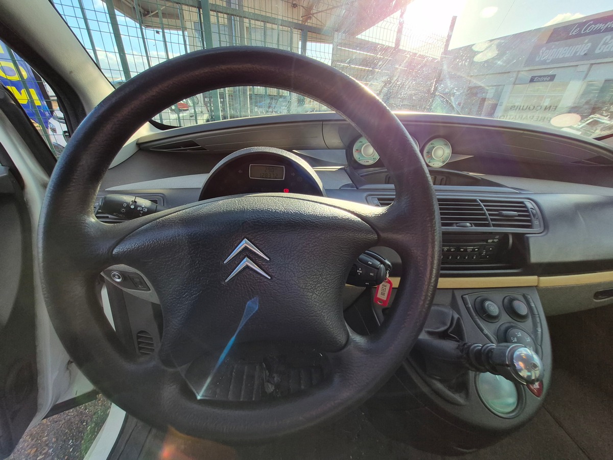 Citroën C8 2.0HDI 110 PACK