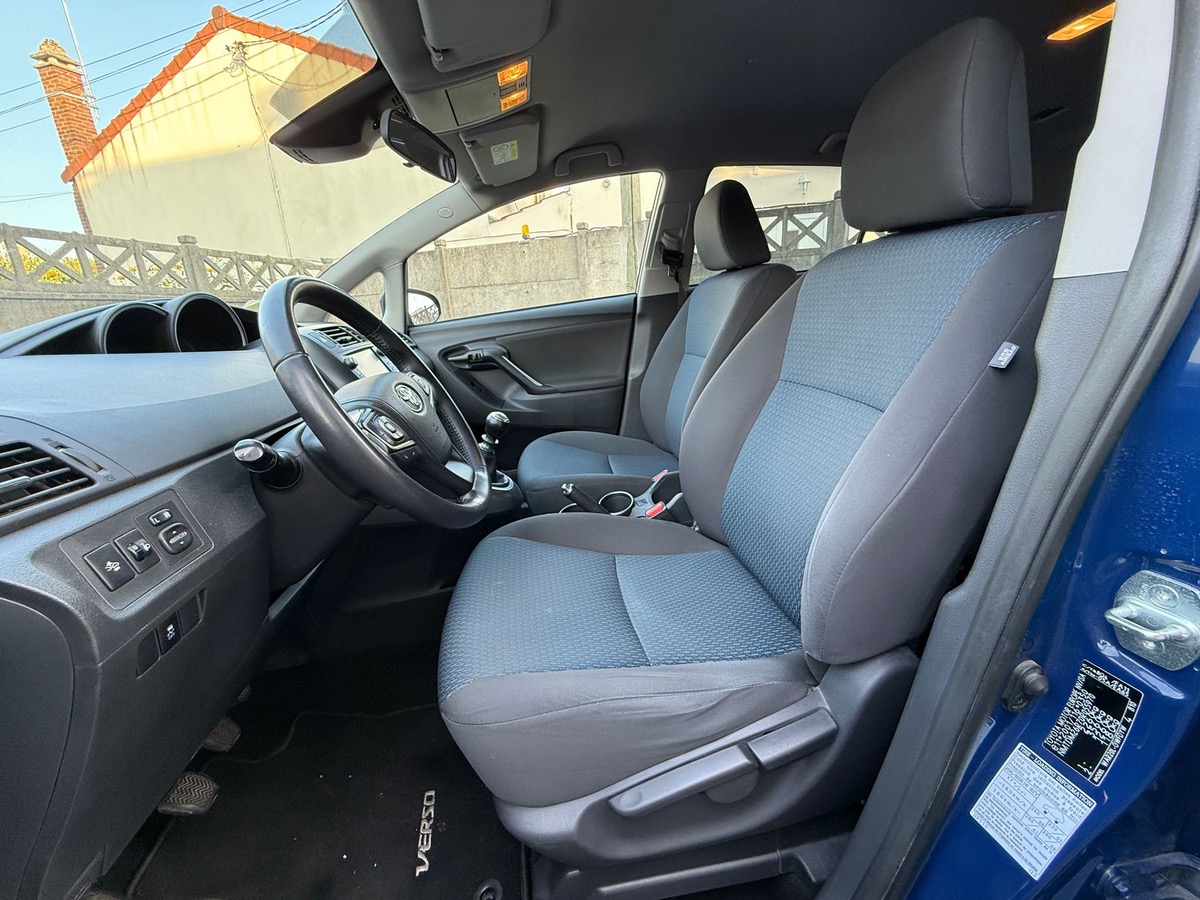 Toyota Verso 1.6 D-4D 112 CV tendance 1er main 4XCB