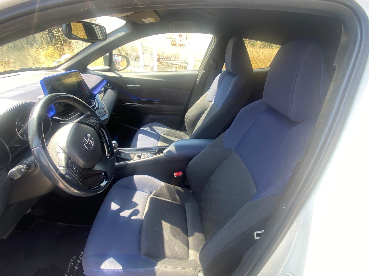 Toyota C-HR hybride