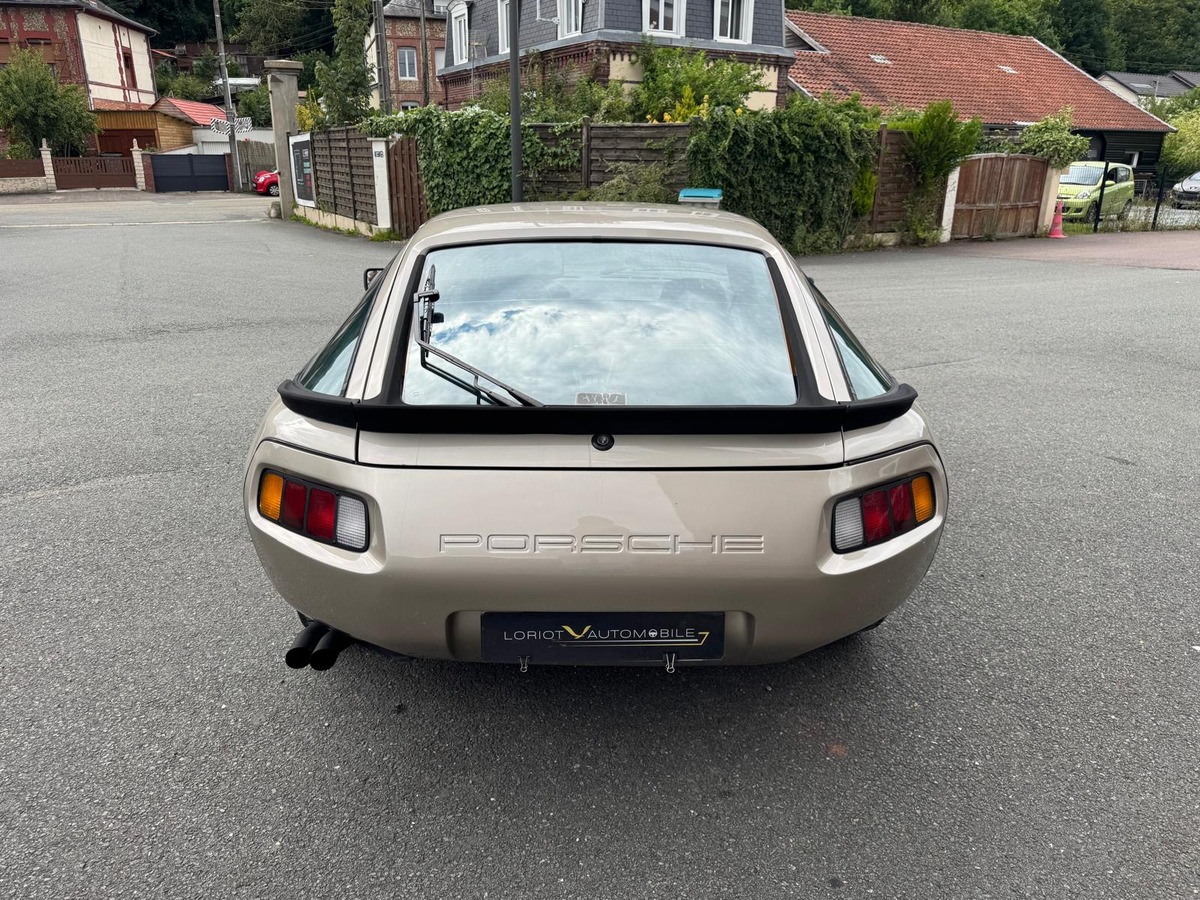 Porsche 928 S3 5.0 32soupapes 288