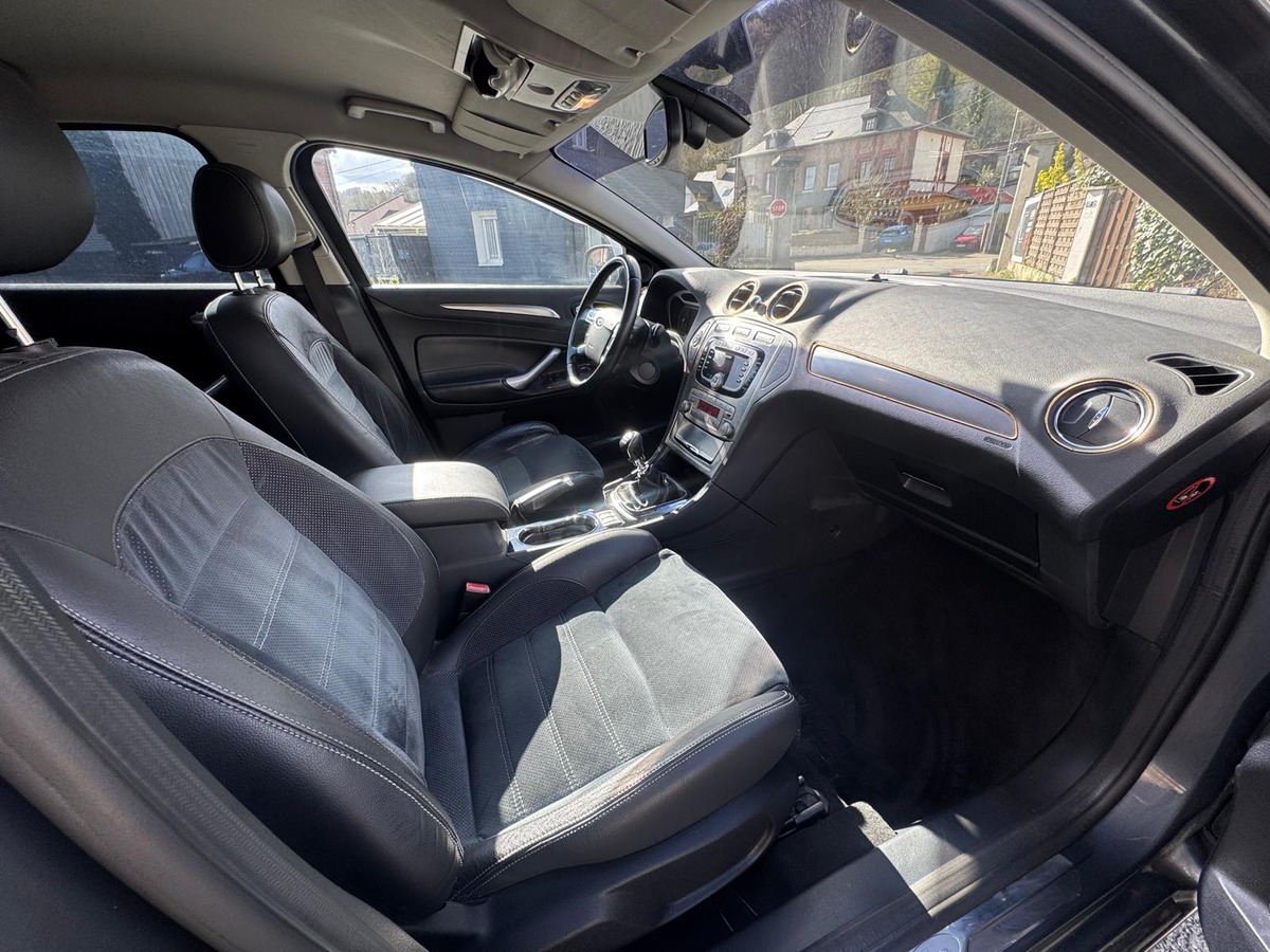 Ford Mondeo 2.0 TDCI 150cv Titanium - Garantie