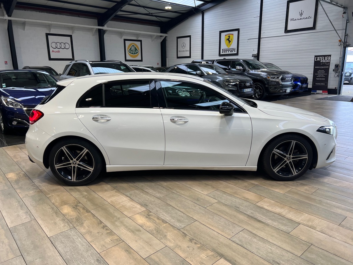 Mercedes-Benz Classe A IV 180 D 116 SENSATION PREMIUM PACK 7G-DCT