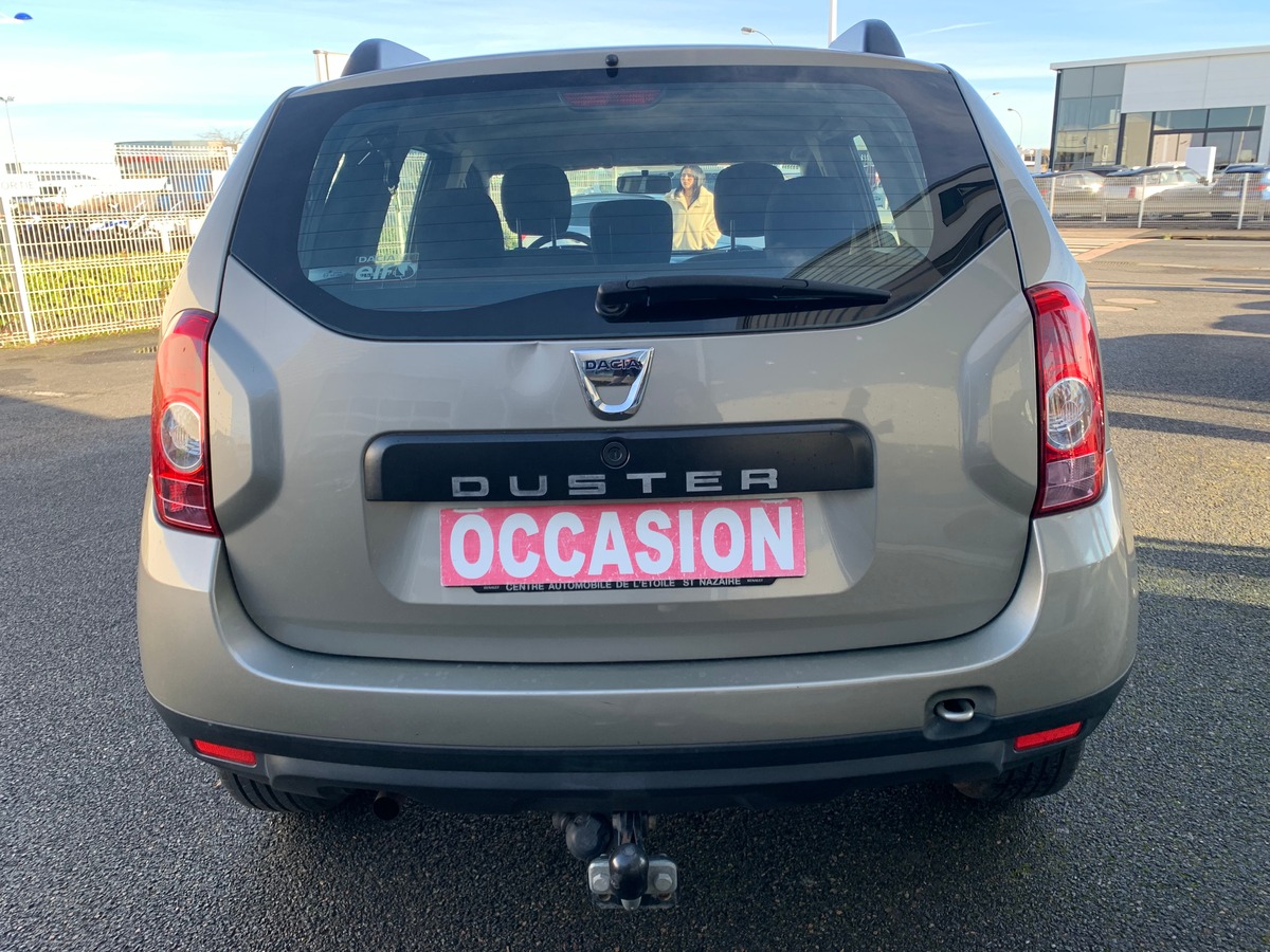 Dacia Duster 105 ch | Laureate | Bioethanol | Roue secours | Climatisation | Radio mono-CD MP3