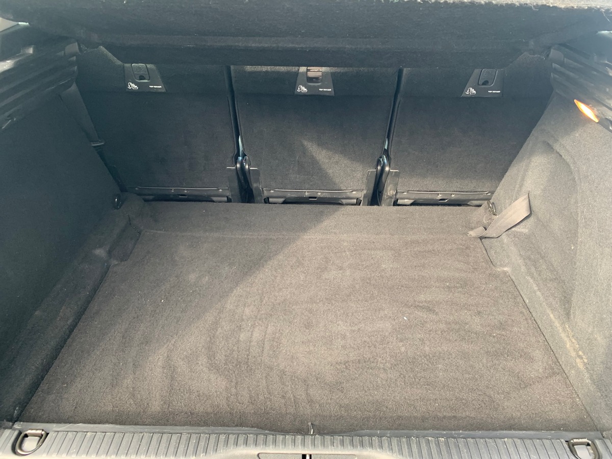 Citroën C4 SpaceTourer 120 chevaux | Live | Régulateur vitesse | Apple car Play Android auto | GPS