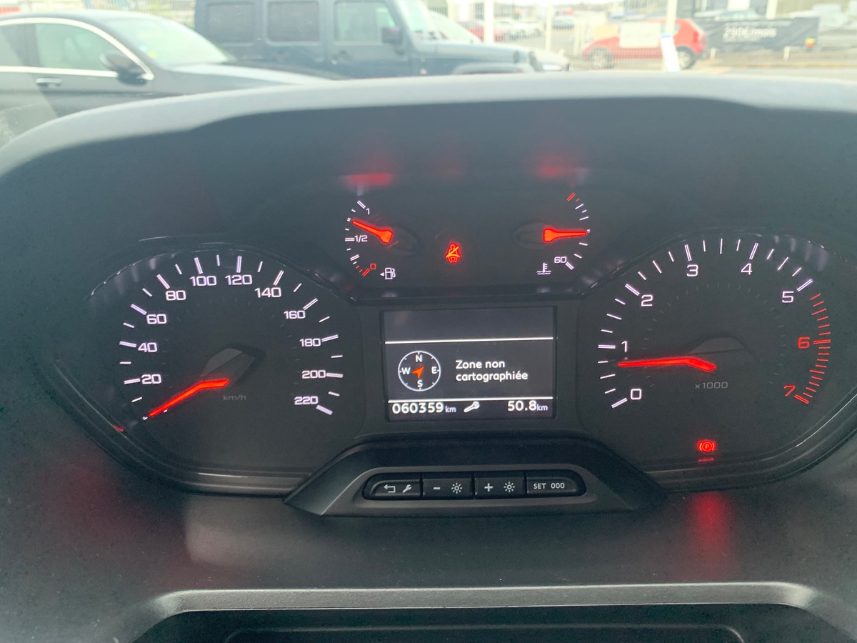 Peugeot Partner 102 ch | TVA Récupérable | GPS | Caméra de recul | Régulateur de vitesse