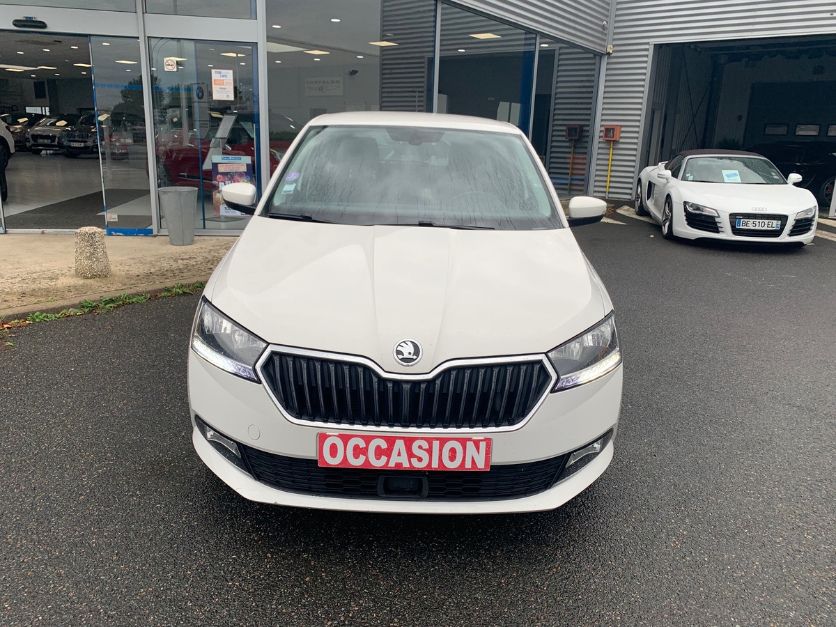 Skoda Fabia 60 ch | Business | GPS | Bluetooth | Radars de stationnement | Régulateur de vitesse