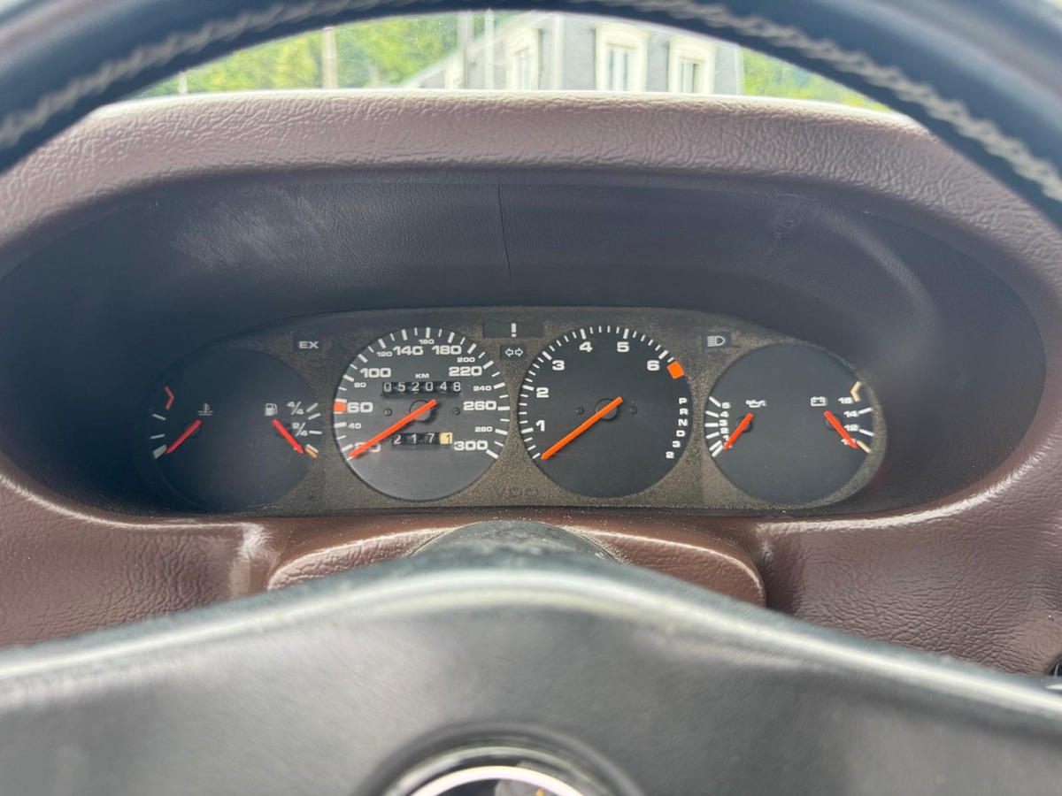 Porsche 928 S3 5.0 32soupapes 288