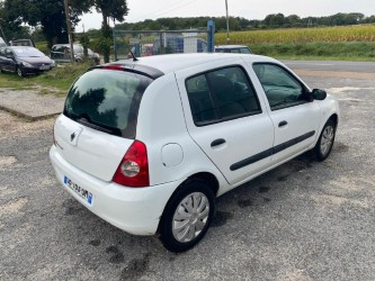 RENAULT Clio 1.2i 60cv campus  contrôle technique ok 