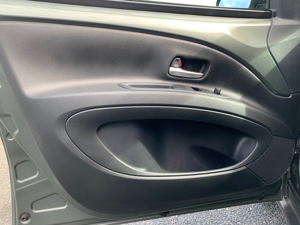 Toyota Aygo X 72 | Design | Apple car play | Régulateur | Climatisation | Ecran couleur tactile 8 "